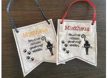 Stickdatei ITH - Wimpel Ösen "Miezhaus Katze Silhouette 2"